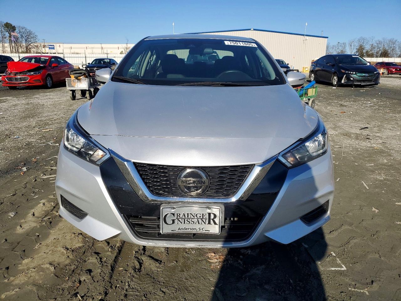 2021 Nissan Versa Sv - Image 5