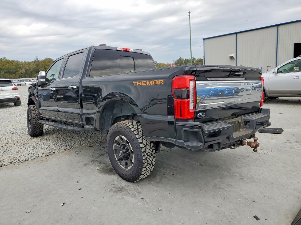 2024 Ford F250 Super Duty - Фото 2