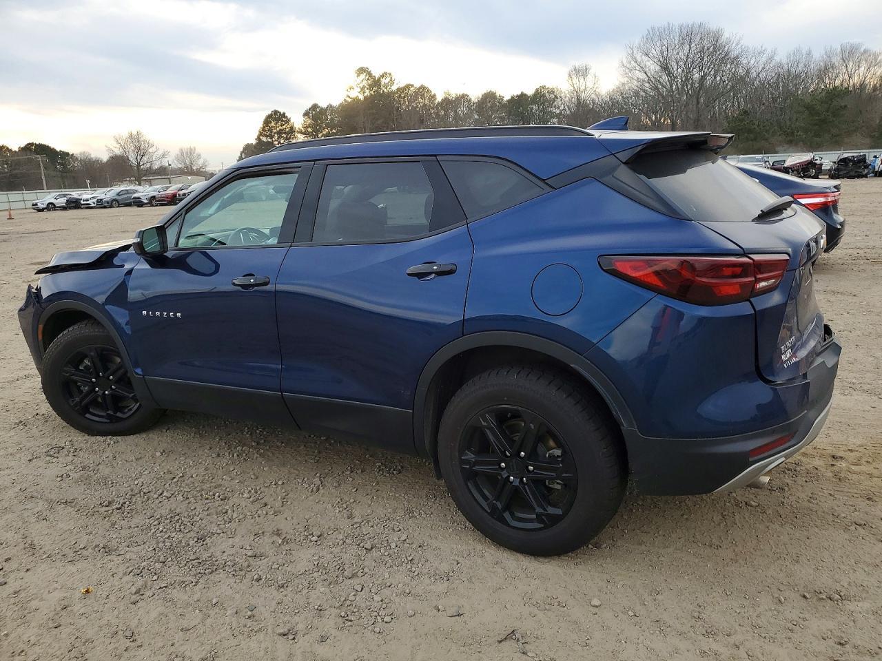 2023 Chevrolet Blazer 3Lt - Фото 2