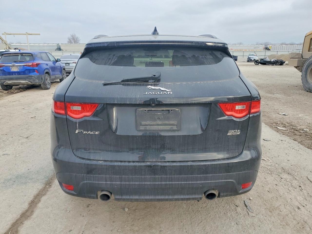 2019 Jaguar F-Pace Premium - Image 6