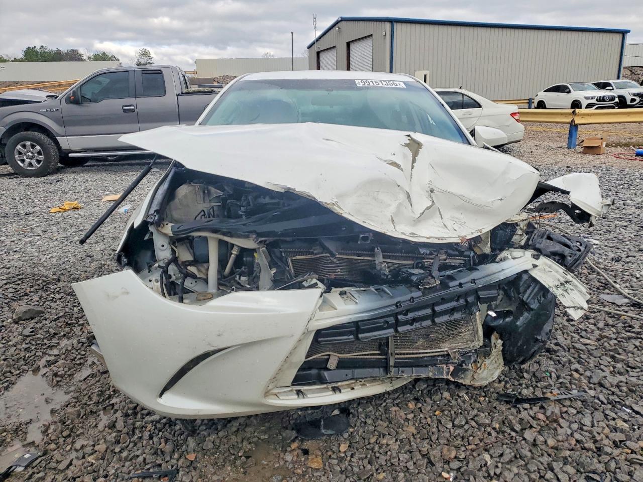 2015 Toyota Camry Le - Фото 5