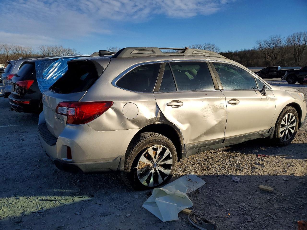 2017 Subaru Outback 2.5I Limited - Фото 3