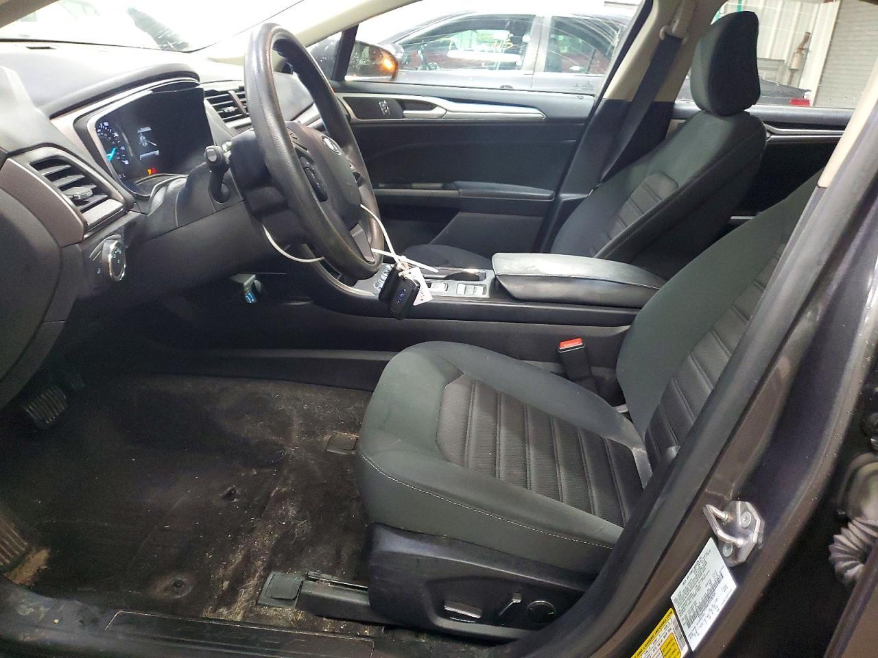 2020 Ford Fusion Se - Фото 7