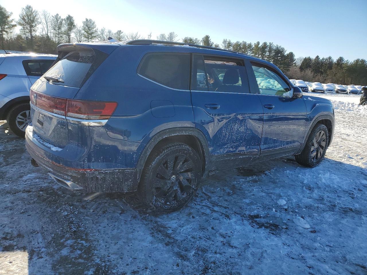 2025 Volkswagen Atlas Se - Фото 3