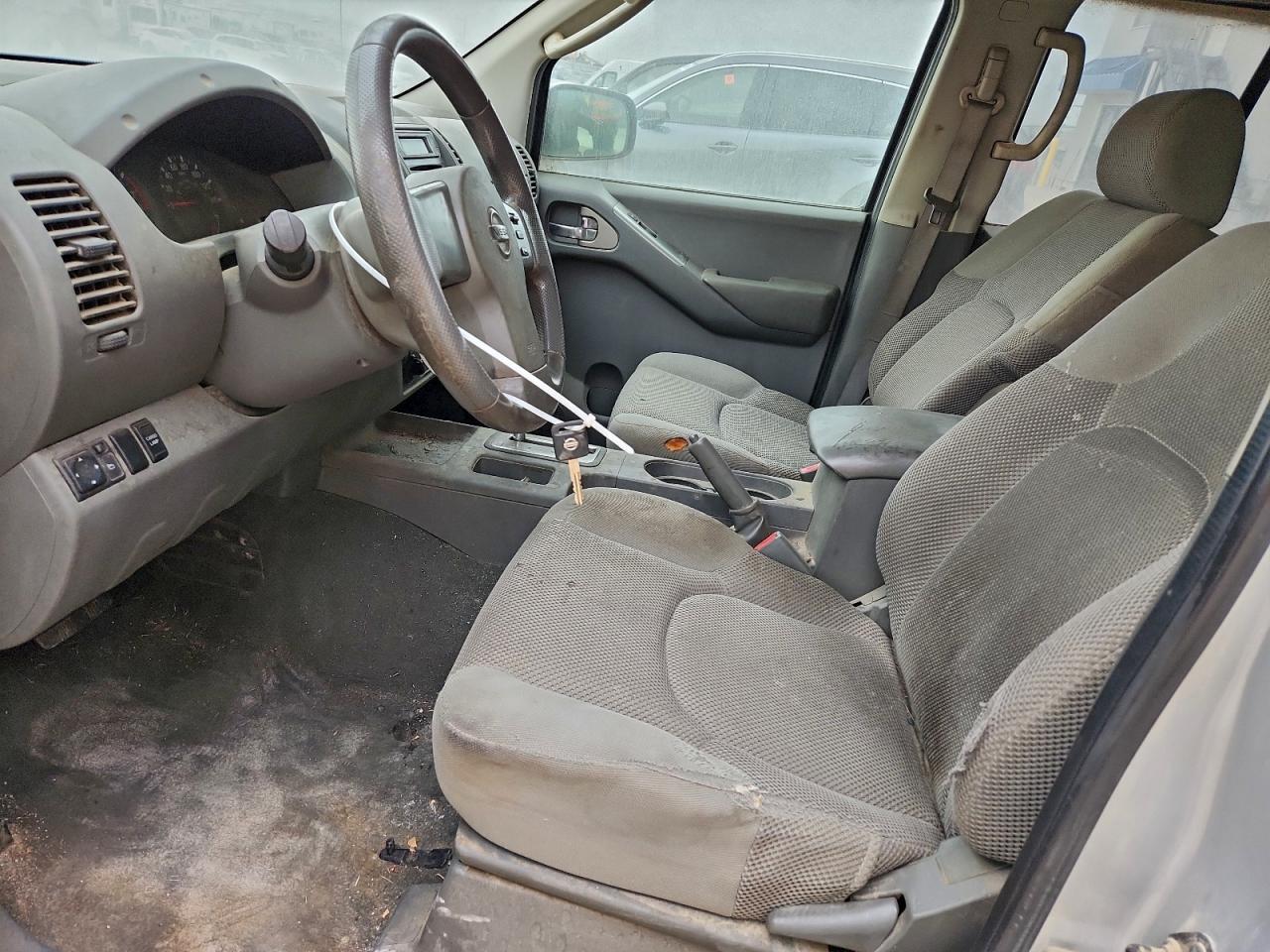 2006 Nissan Frontier Crew Cab Le - Image 7