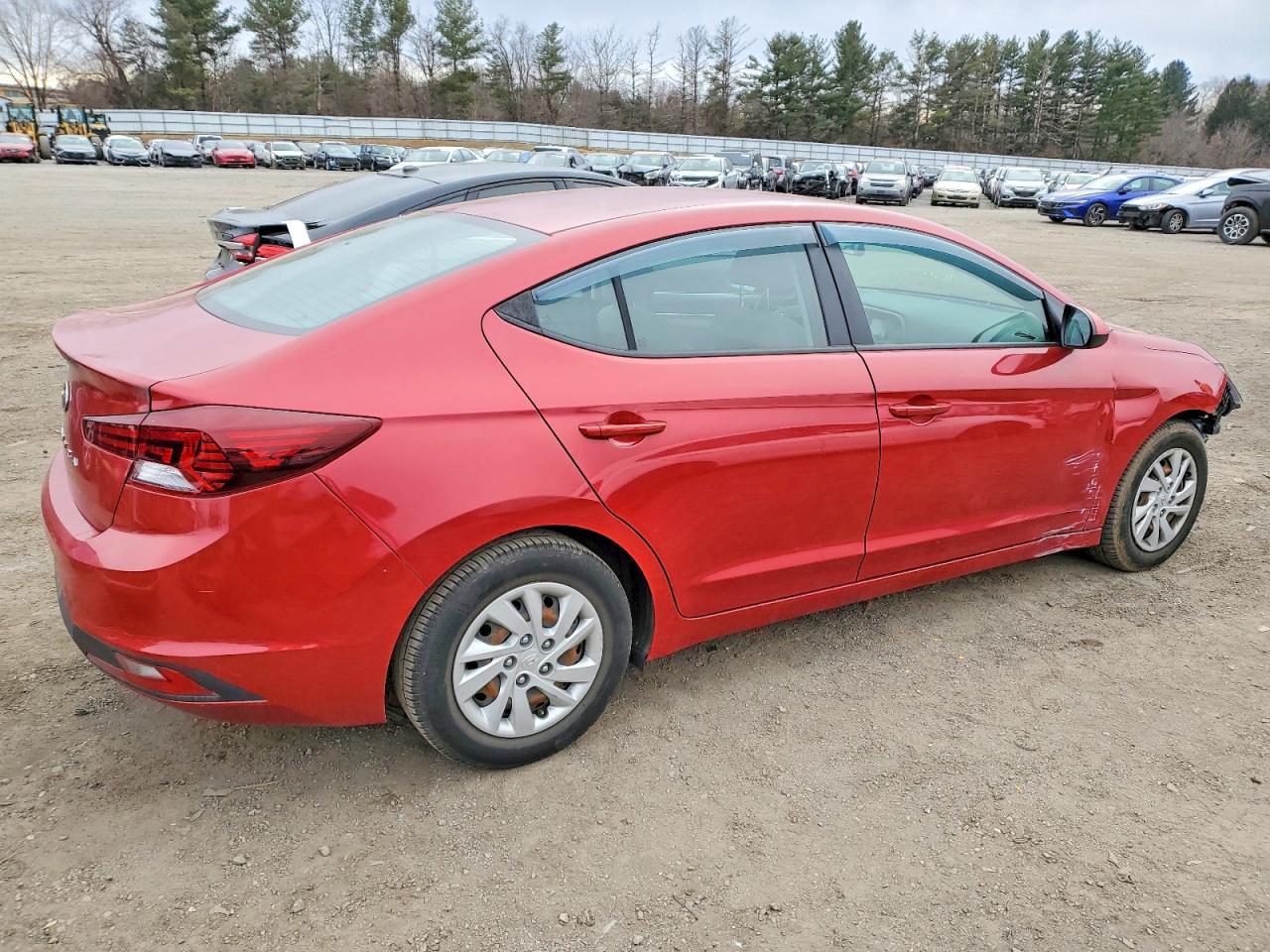 2019 Hyundai Elantra Se - Image 3
