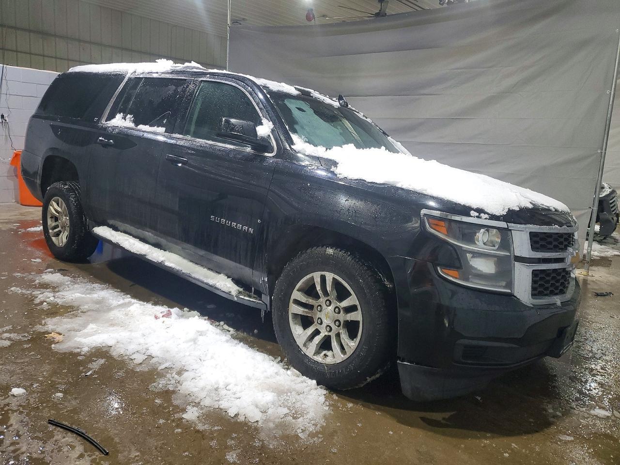 2015 Chevrolet Suburban K1500 Lt - Image 4