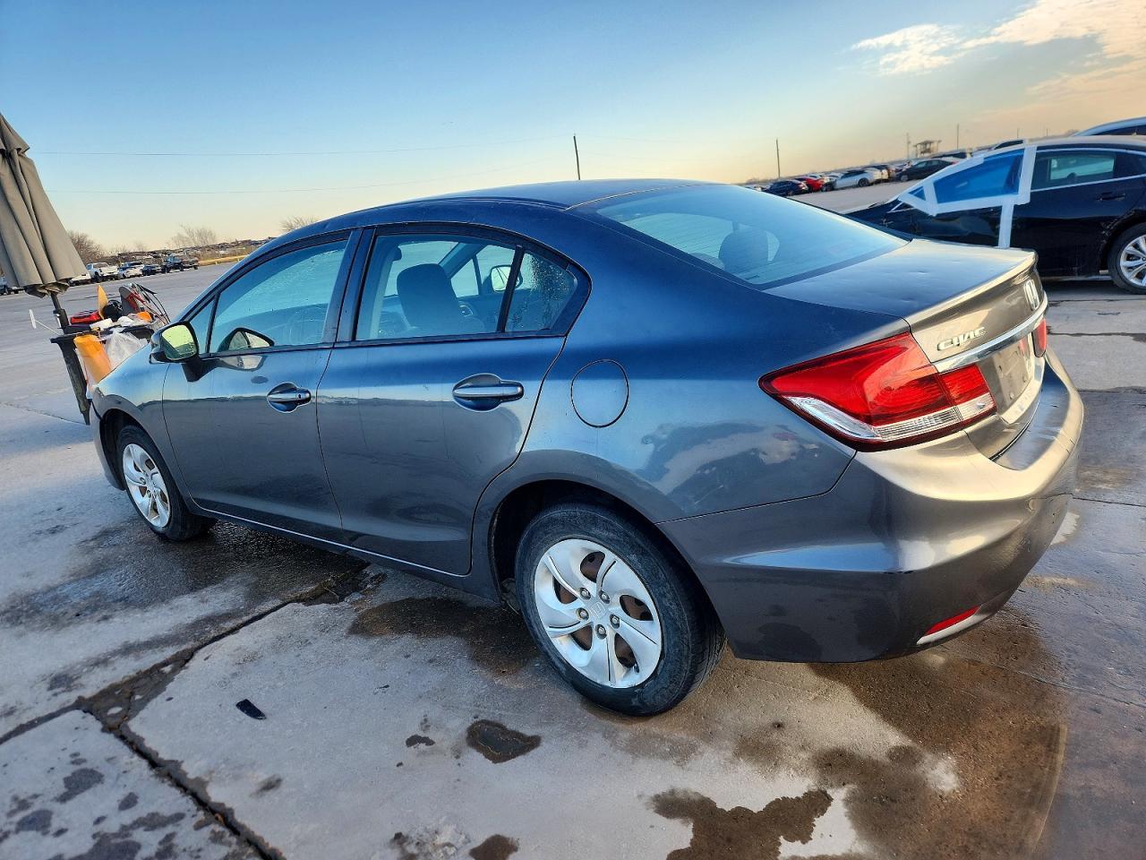 2013 Honda Civic Lx - Фото 2