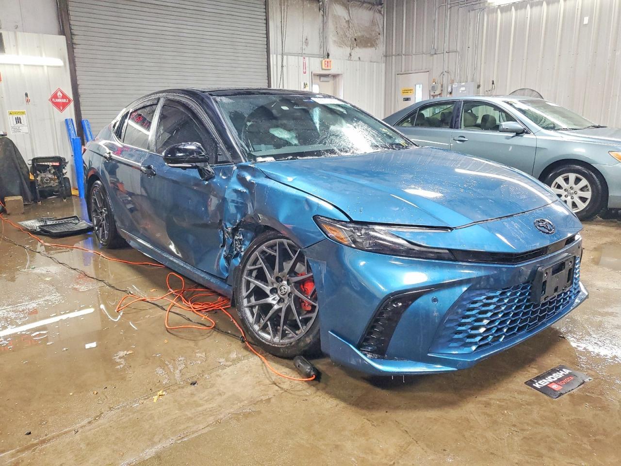 2025 Toyota Camry Xse - Image 4