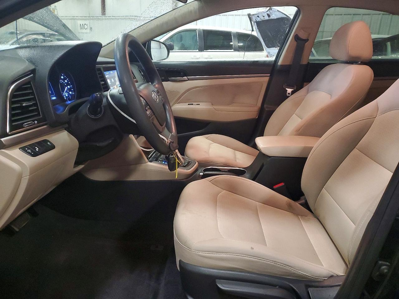 2018 Hyundai Elantra Sel - Фото 7
