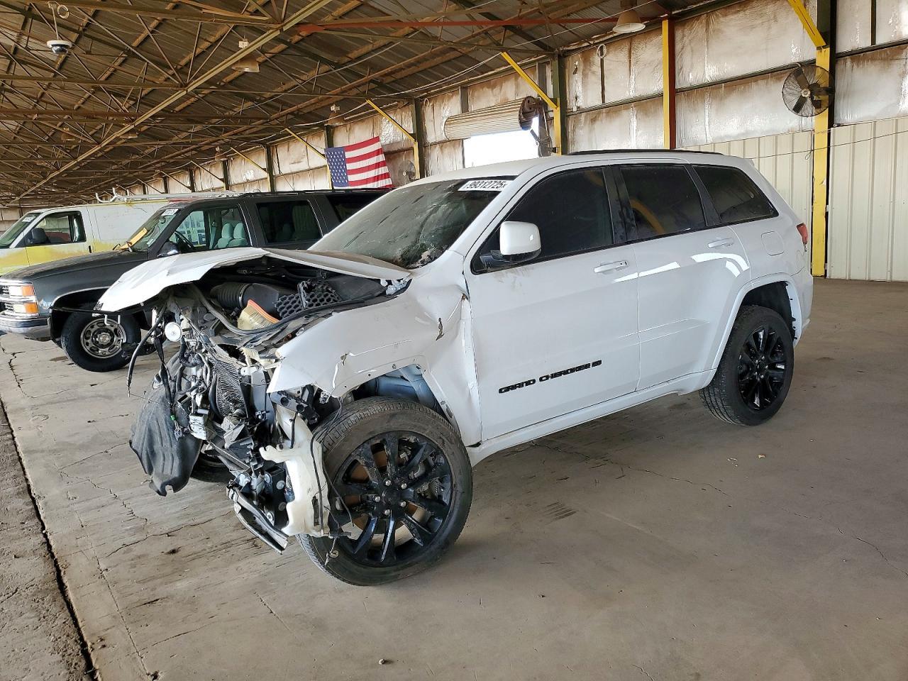 2022 Jeep Grand Cherokee Laredo E