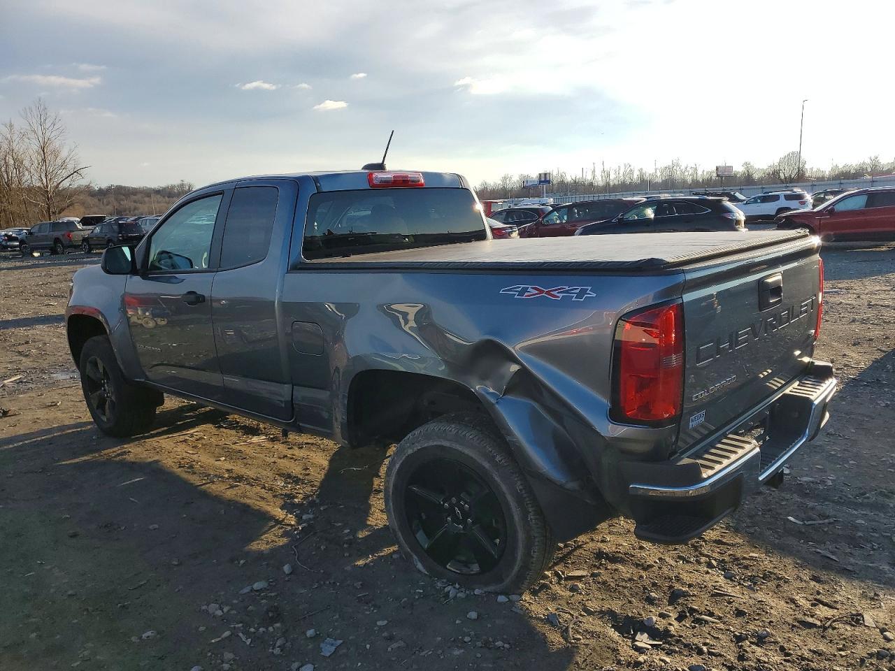 2021 Chev Colorado - Image 2