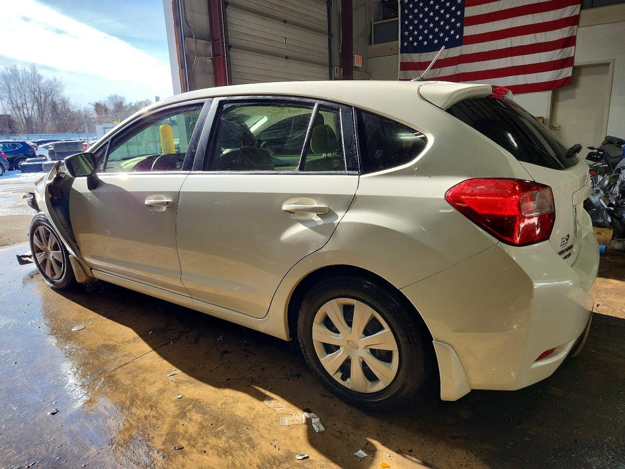 2016 Subaru Impreza - Фото 2