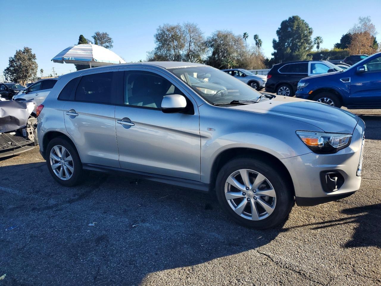 2015 Mitsubishi Outlander Sport Es - Фото 4