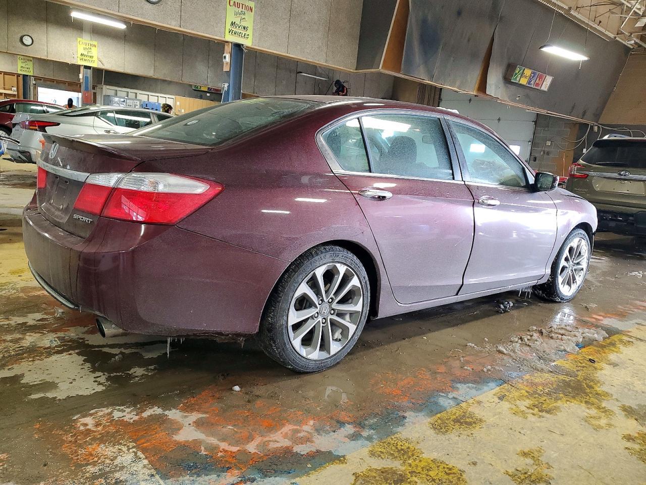 2014 Honda Accord Sport - Image 3