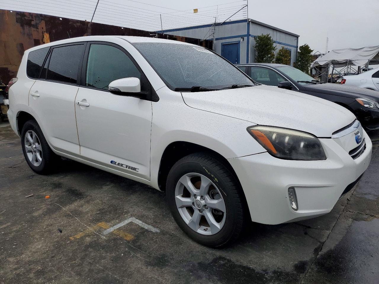 2013 Toyota Rav4 Ev - Фото 4