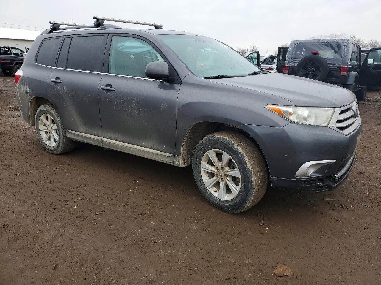 2013 Toyota Highlander Base - Image 4