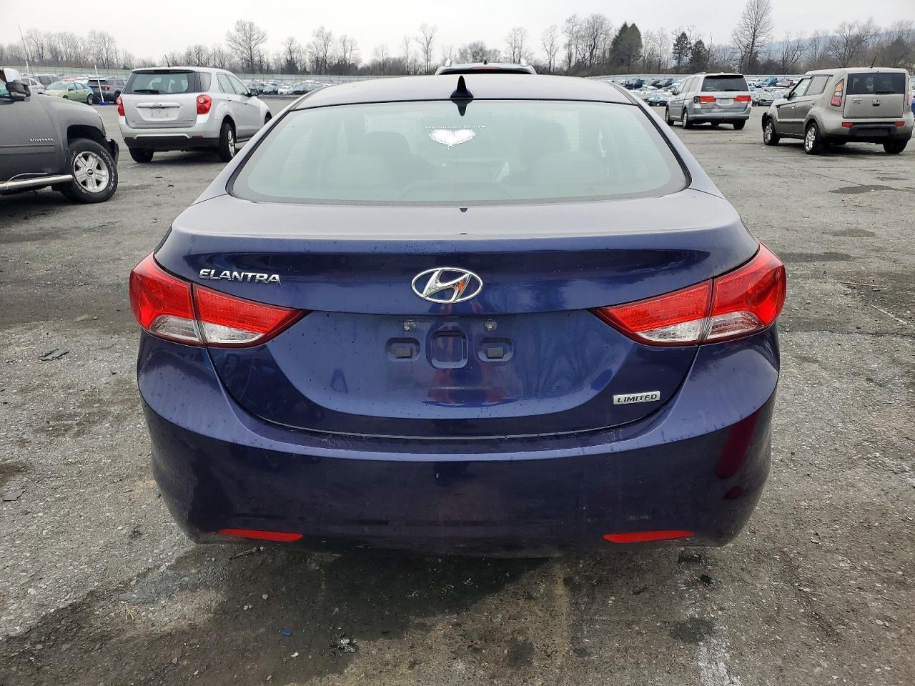 2013 Hyundai Elantra Gls - Image 6