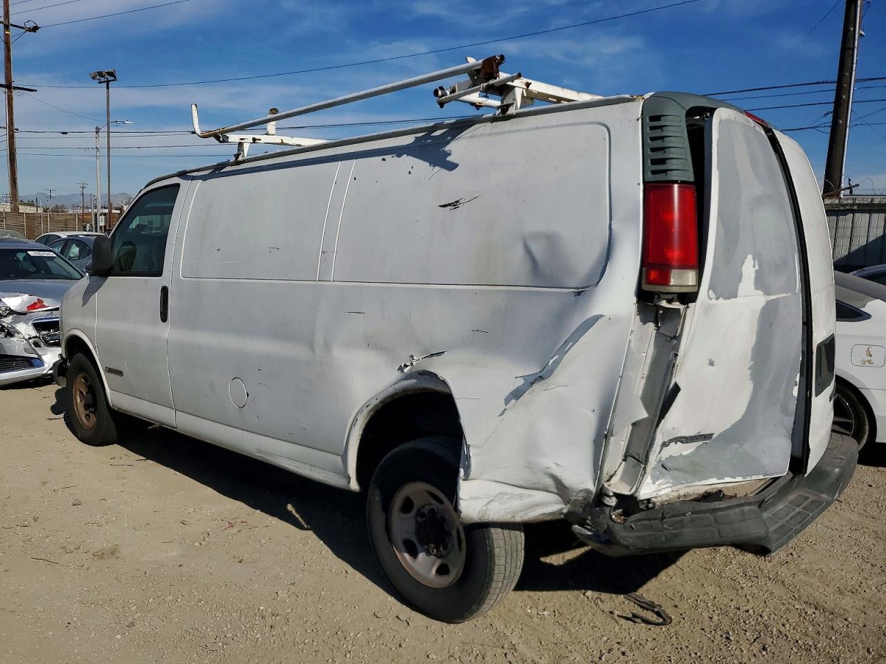 1999 Chevrolet Express G3500 Delivery Van - Фото 2
