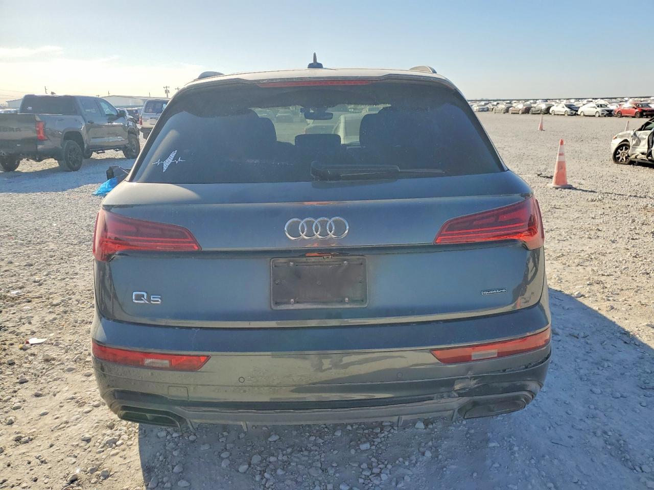 2023 Audi Q5 Premium Plus 45 - Image 6