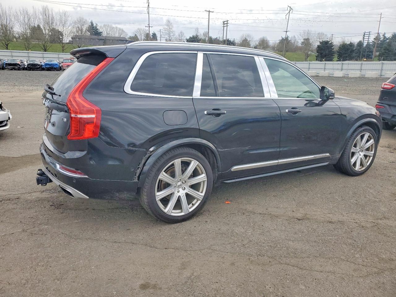 2017 Volvo Xc90 T8 - Фото 3