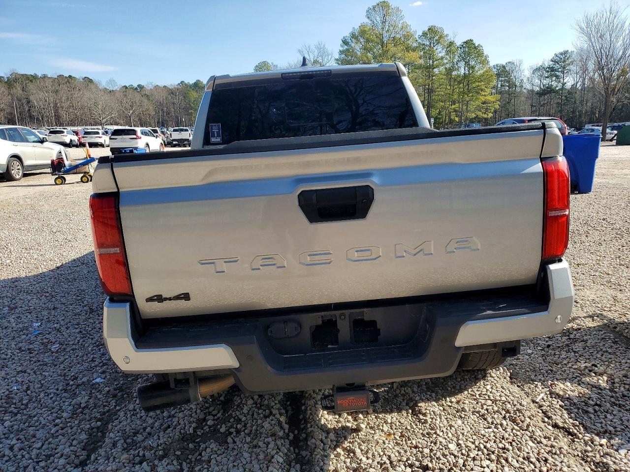 2024 Toyota Tacoma Double Cab - Фото 6
