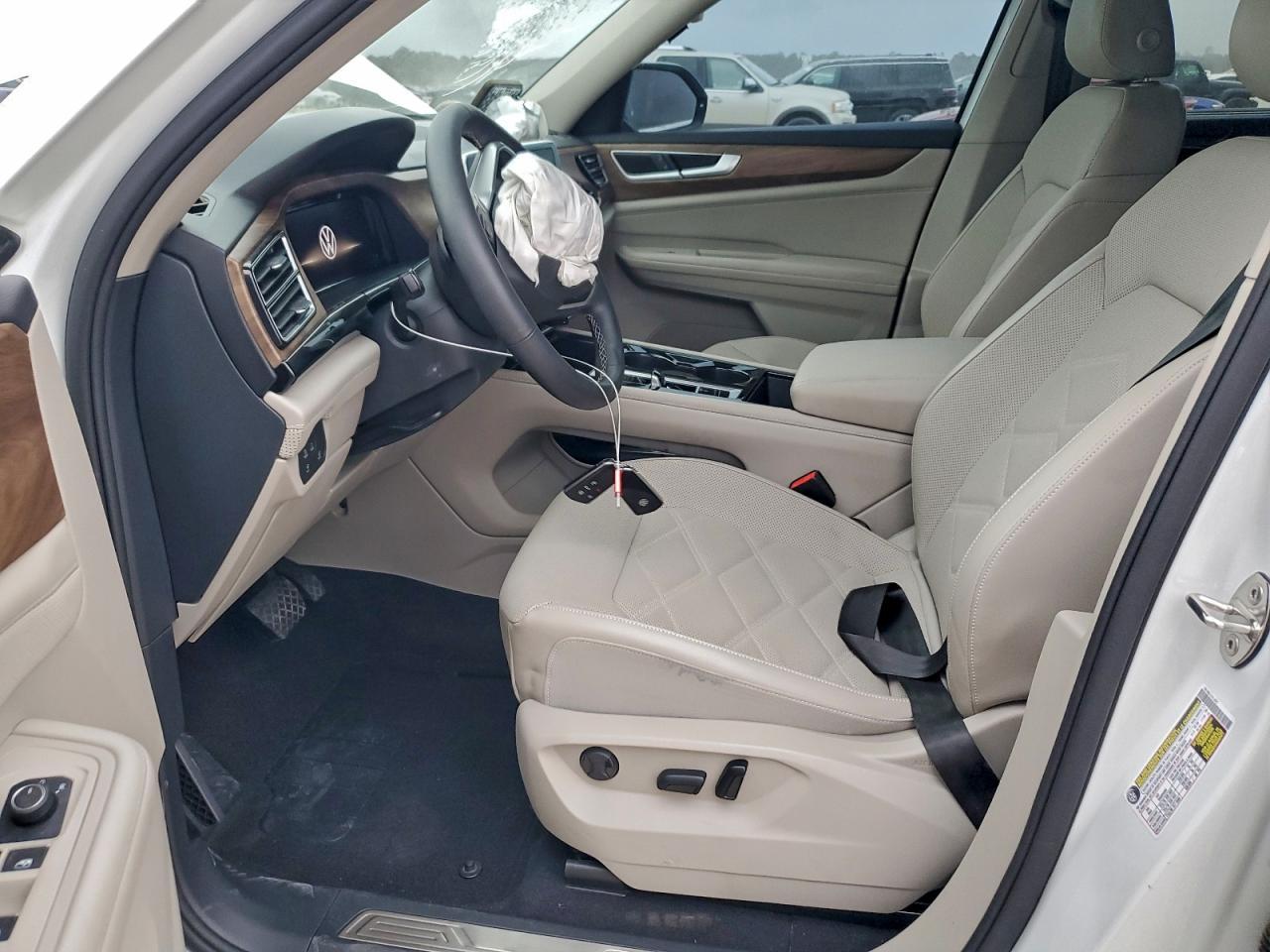 2024 Volkswagen Atlas Se - Image 7