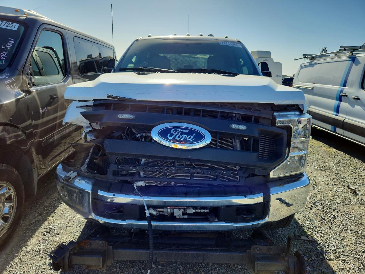 2022 Ford F350 - Фото 5