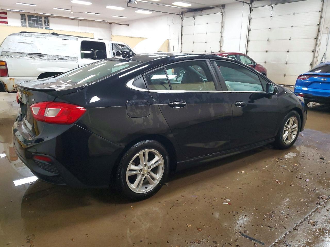 2016 Chevrolet Cruze Lt - Фото 3