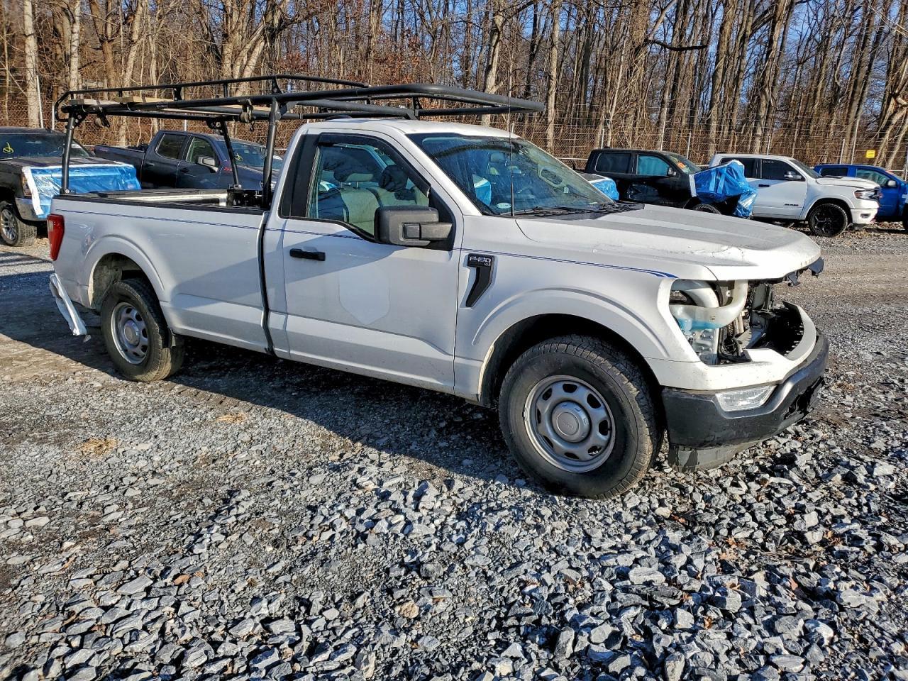 2022 Ford F150 - Image 4