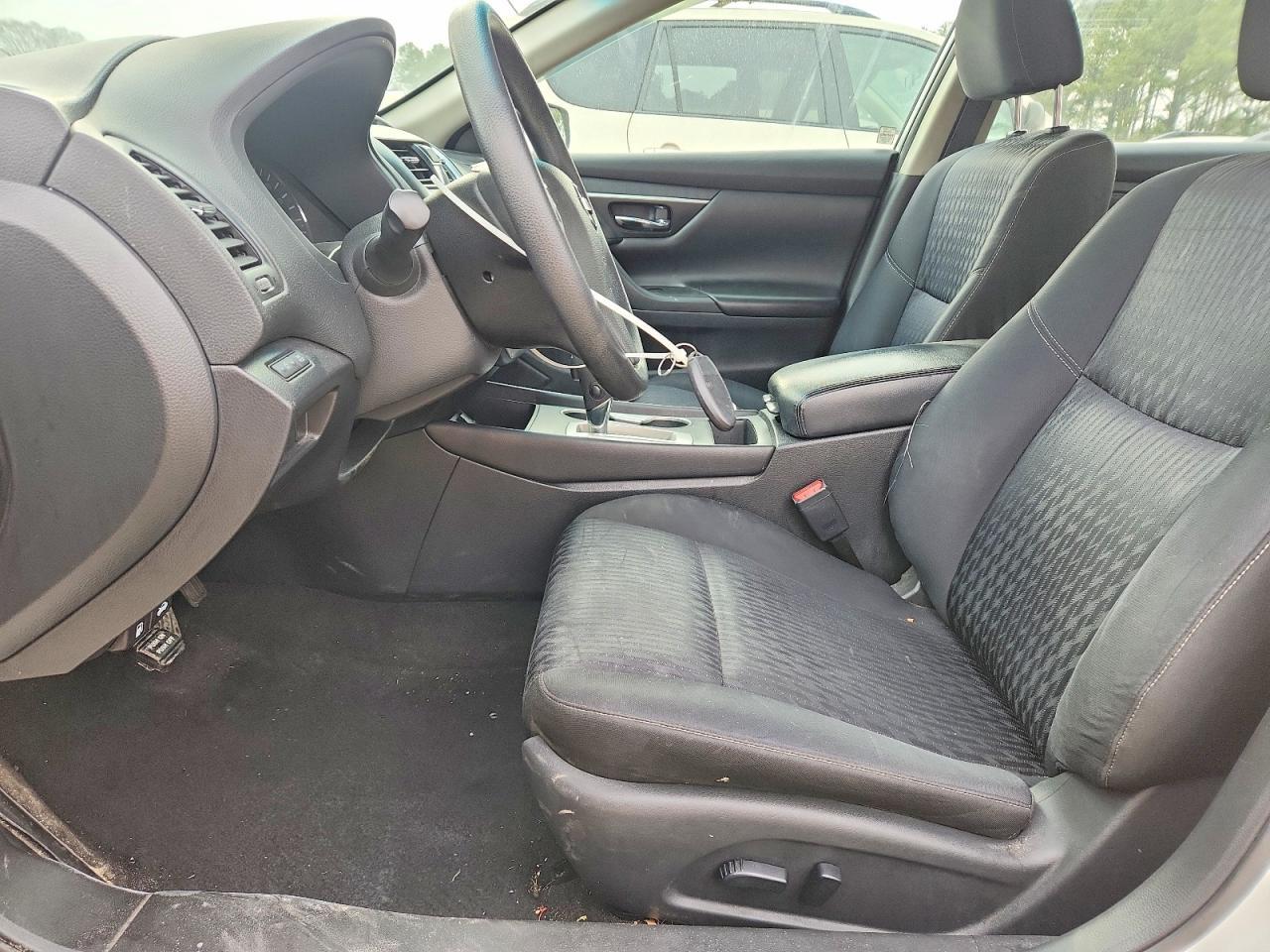 2017 Nissan Altima 2.5 - Фото 7