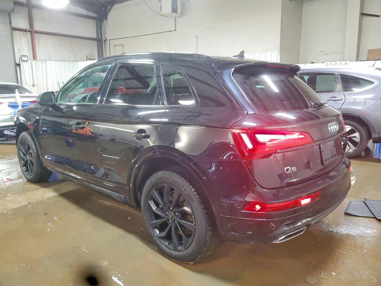 2024 Audi Q5 Premium Plus 45 - Image 2