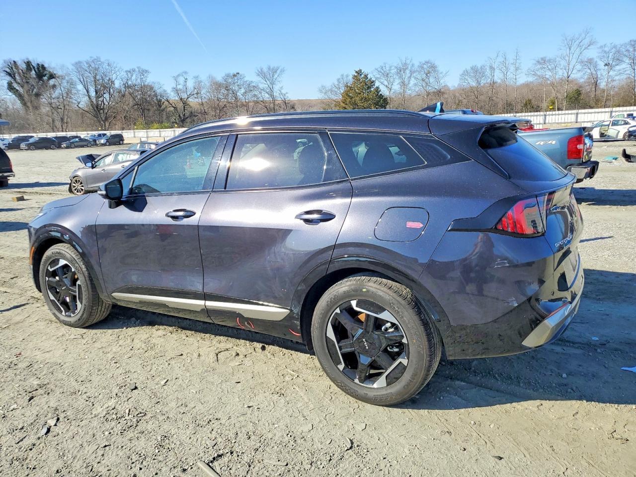 2026 Kia Sportage Sx - Фото 2