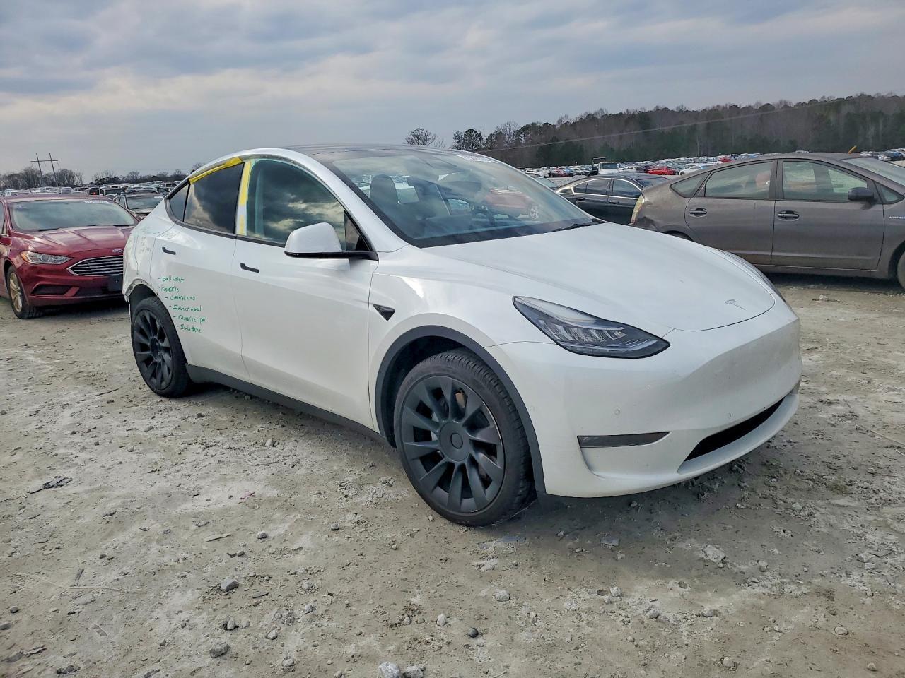 2021 Tesla Model Y - Фото 4