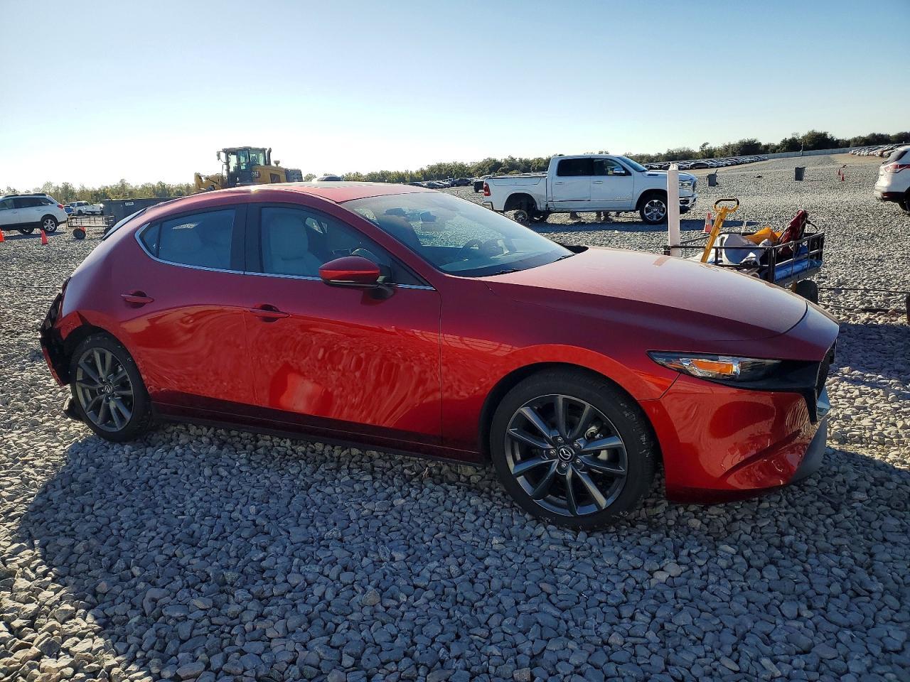 2023 Mazda 3 Preferred - Фото 4