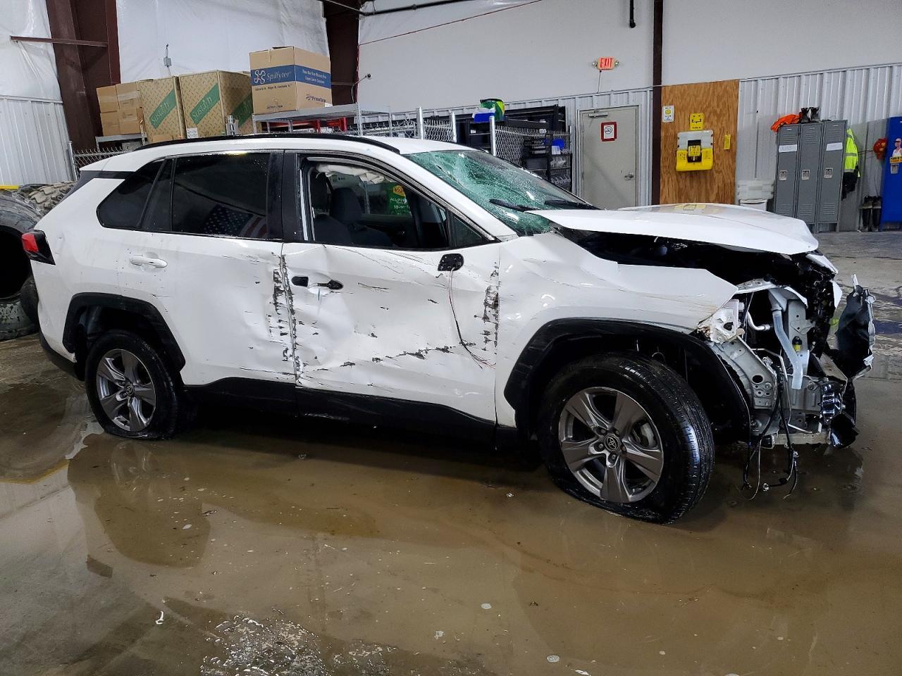 2024 Toyota Rav4 - Image 4