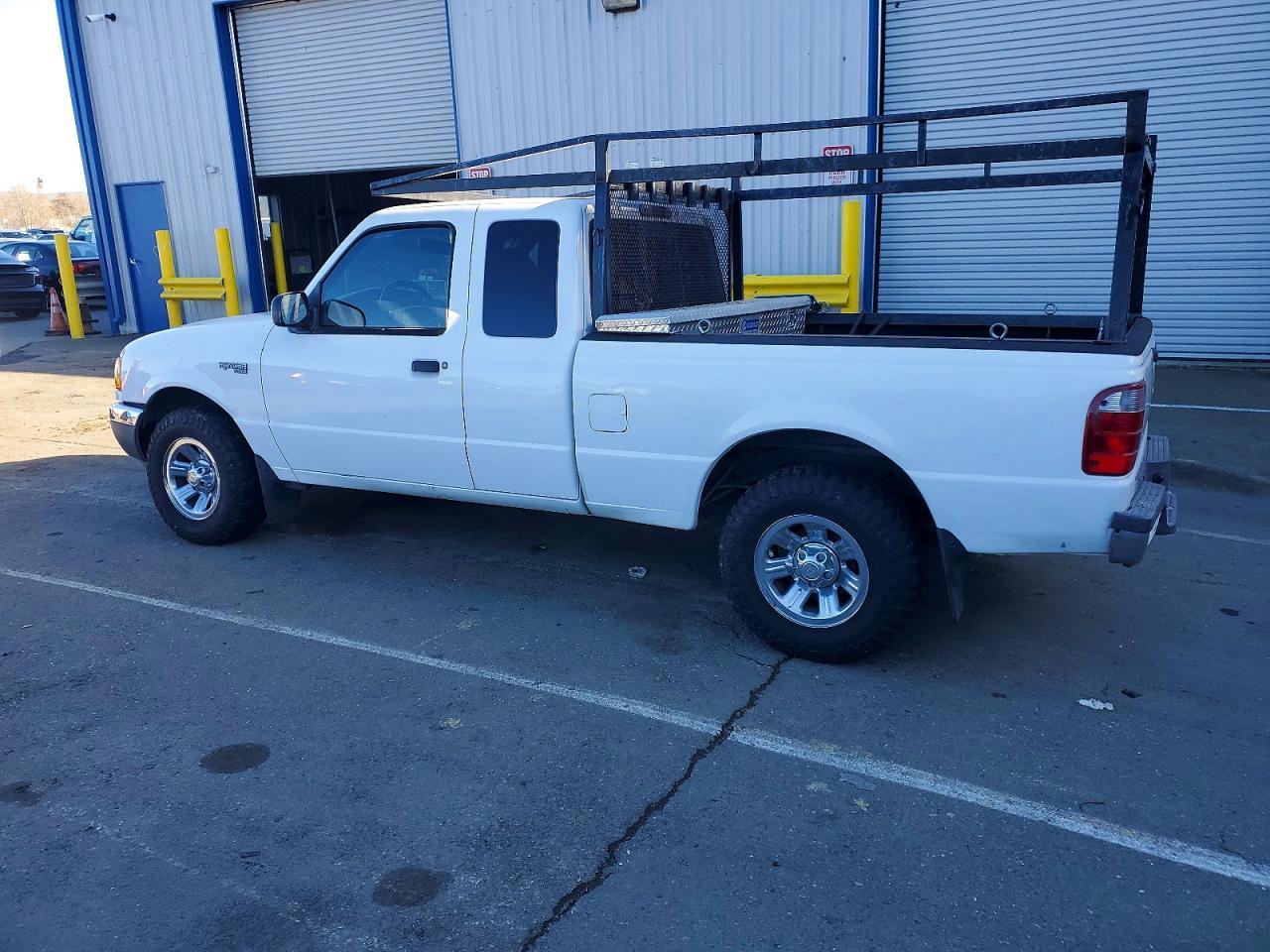 2002 Ford Ranger Super Cab - Image 2