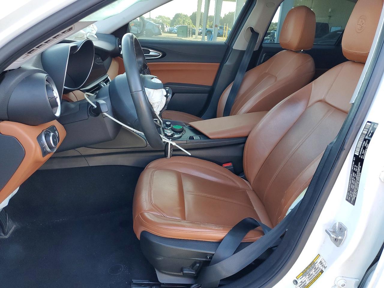 2018 Alfa Romeo Giulia Q4 - Фото 7