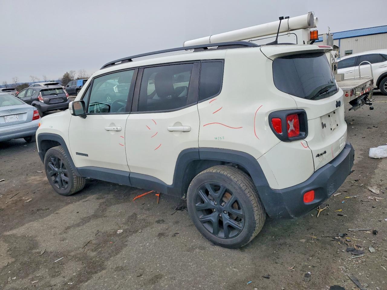 2018 Jeep Renegade Latitude - Image 2