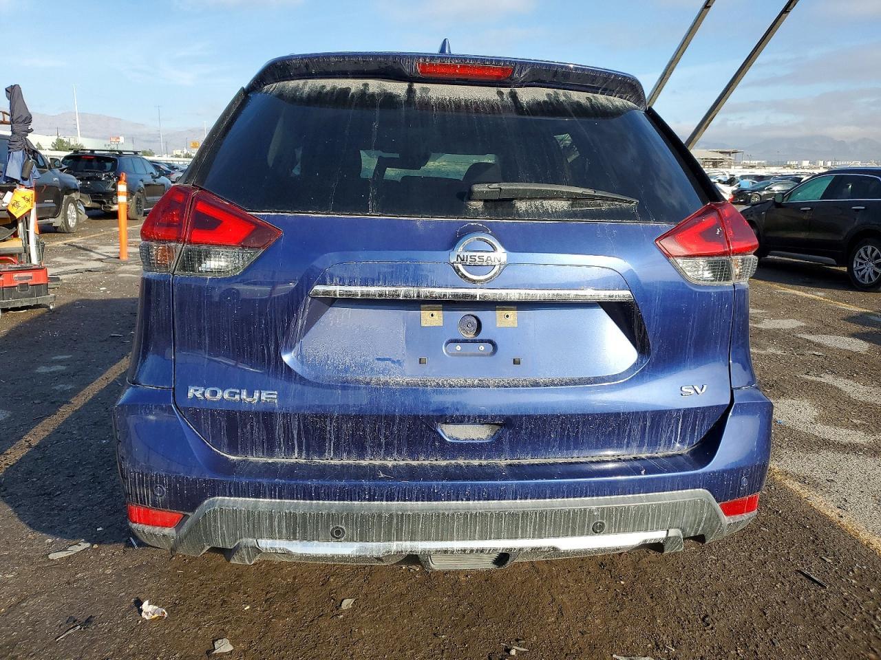 2019 Nissan Rogue S - Фото 6