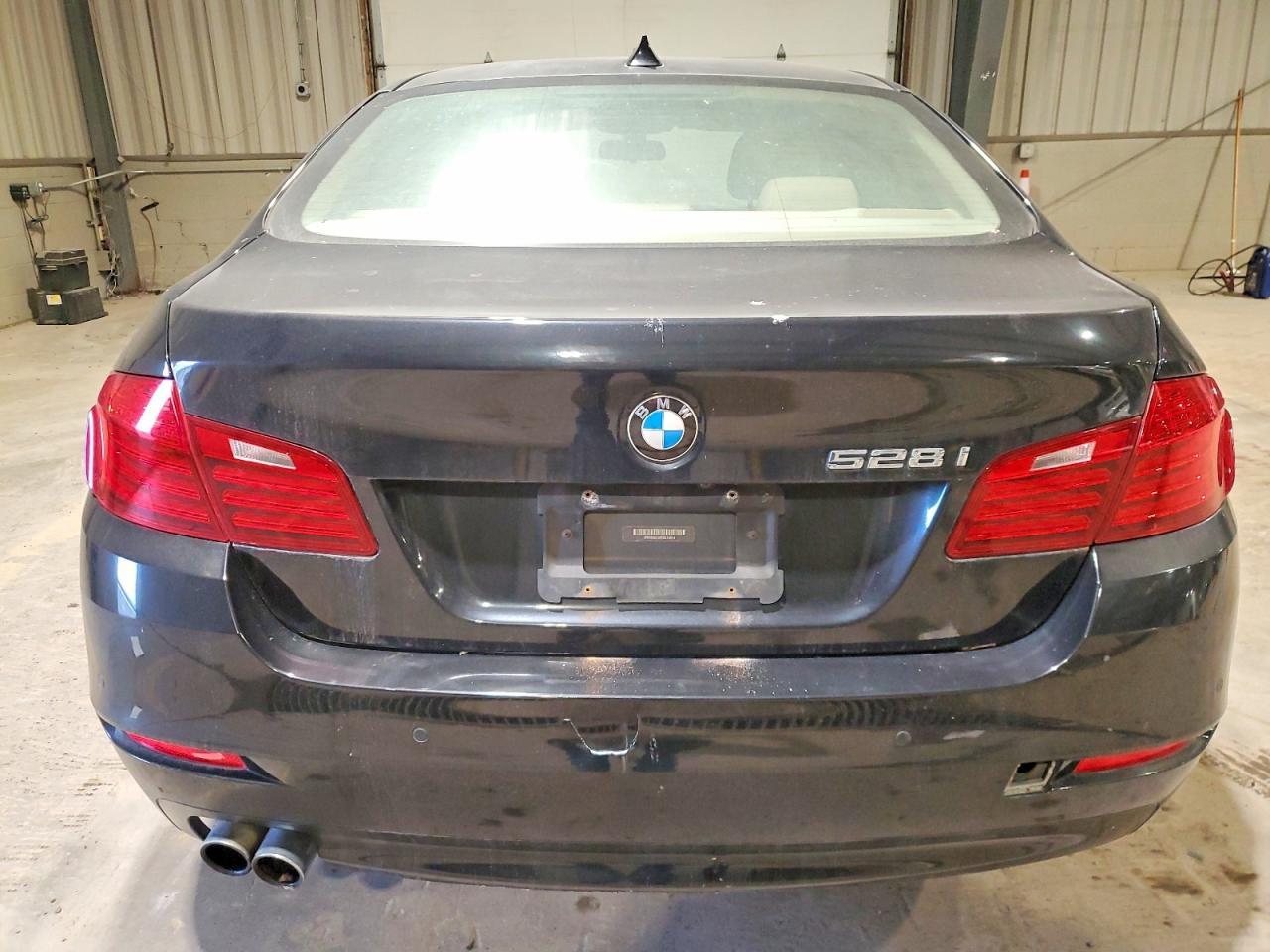 2015 BMW 528 I - Фото 6