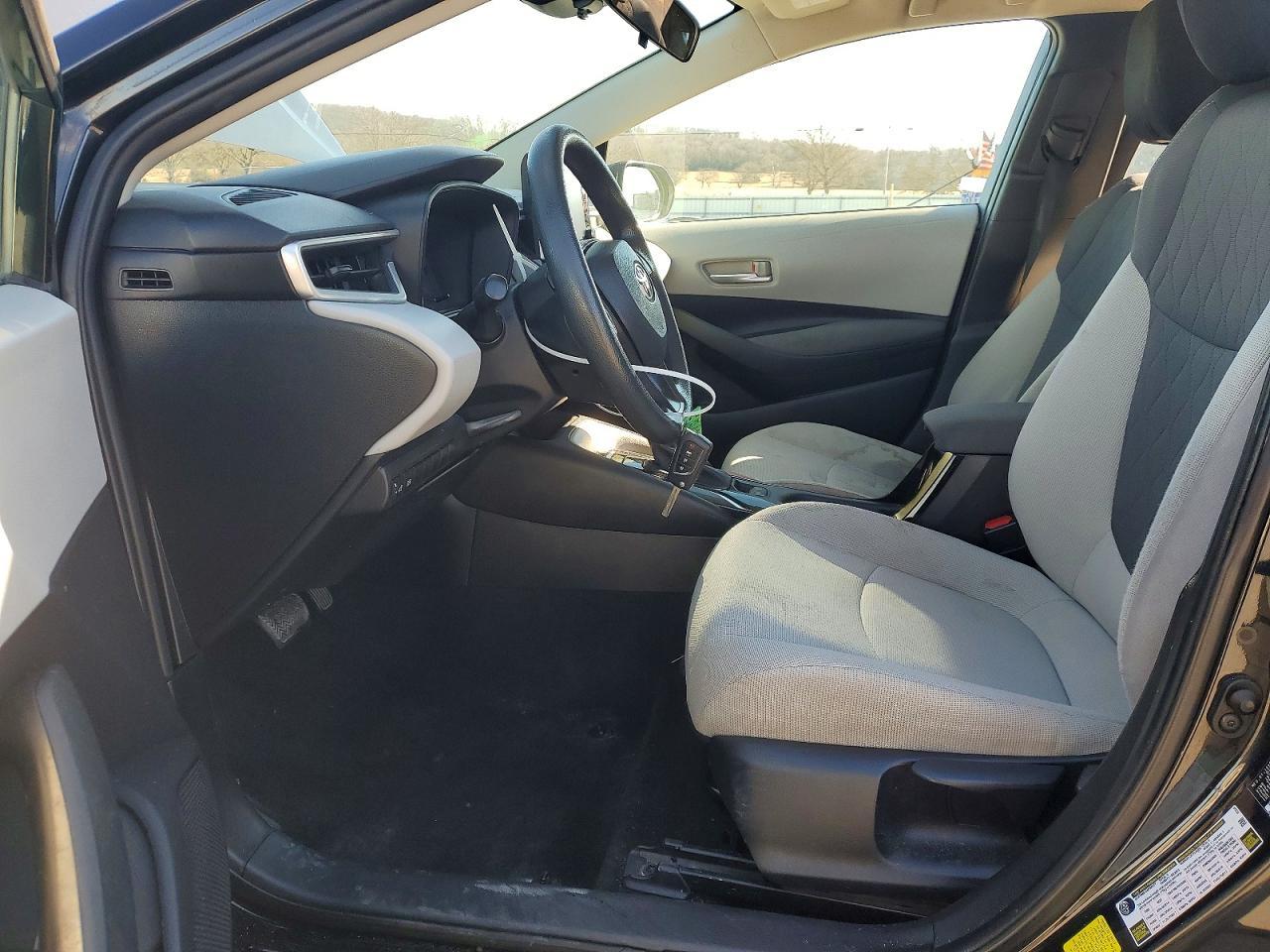 2021 Toyota Corolla Le - Фото 7