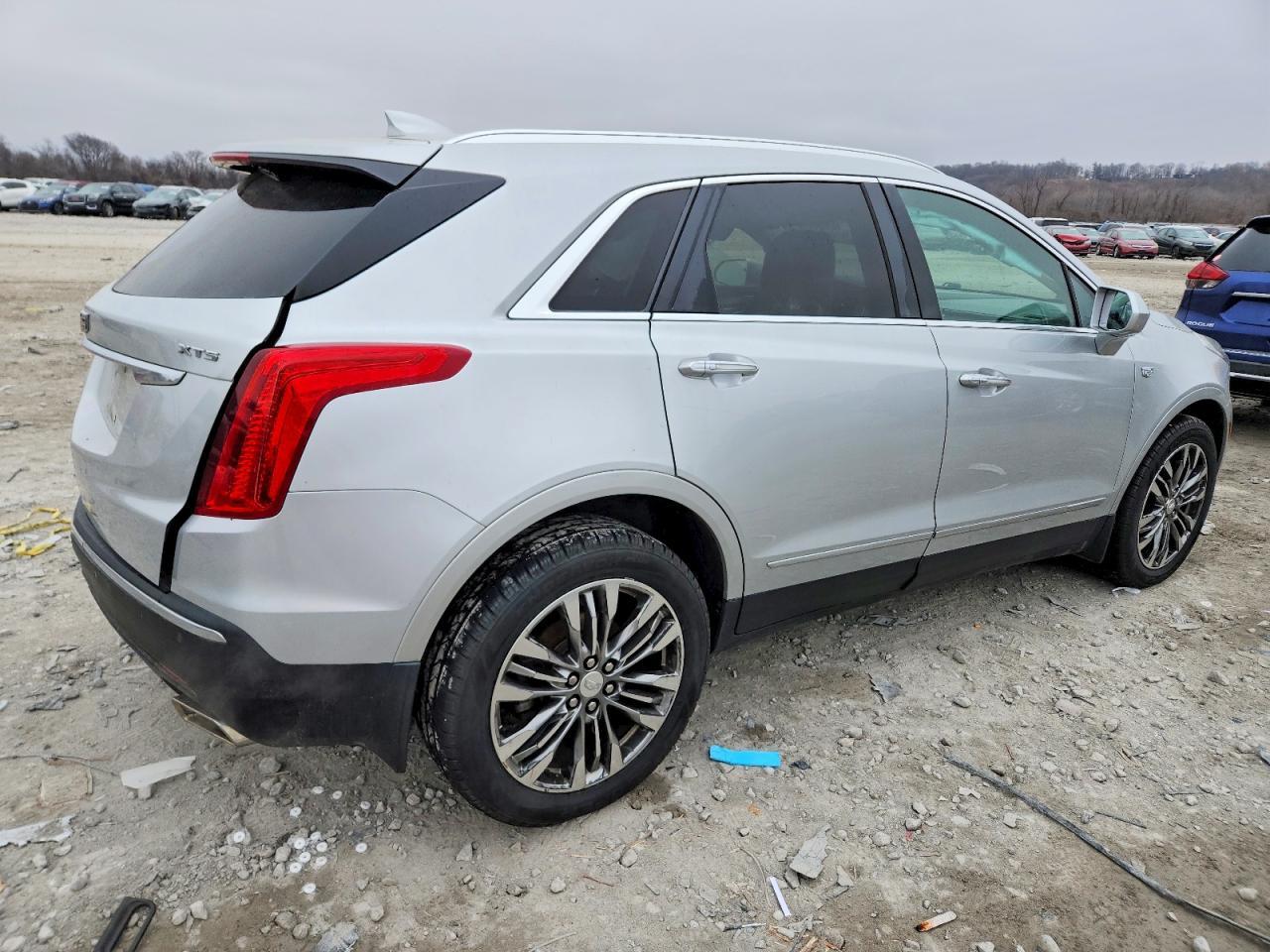 2017 Cadillac Xt5 Premium Luxury - Фото 3
