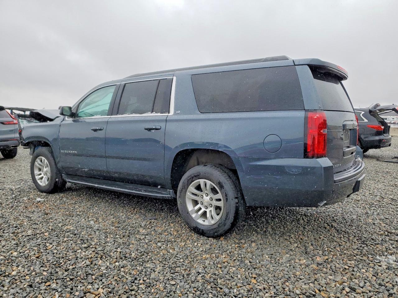 2020 Chevrolet Suburban K1500 Lt - Фото 2