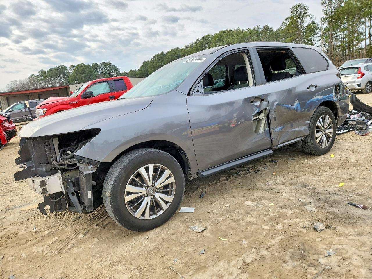 2019 Nissan Pathfinder S
