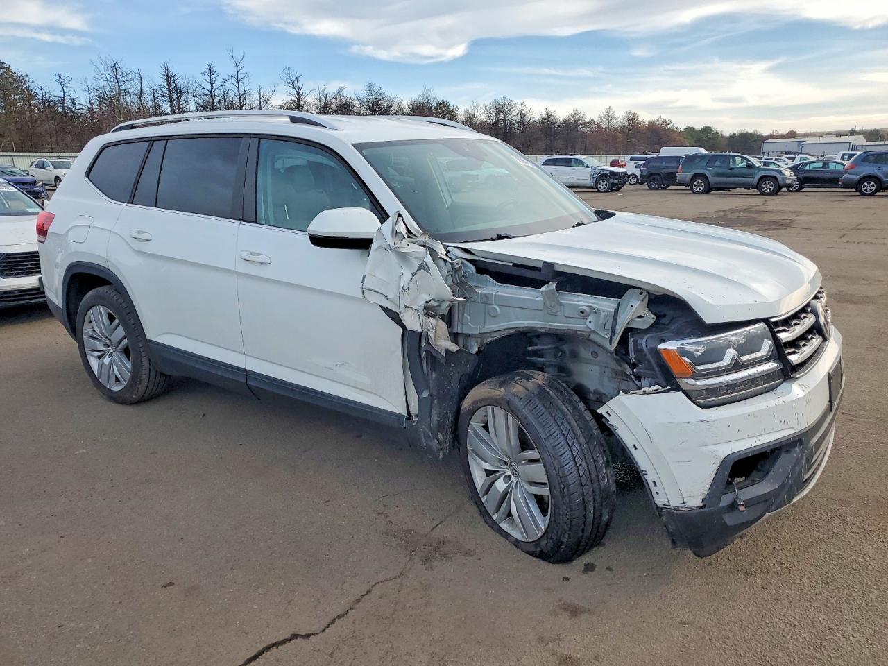 2019 Volkswagen Atlas Se - Image 4