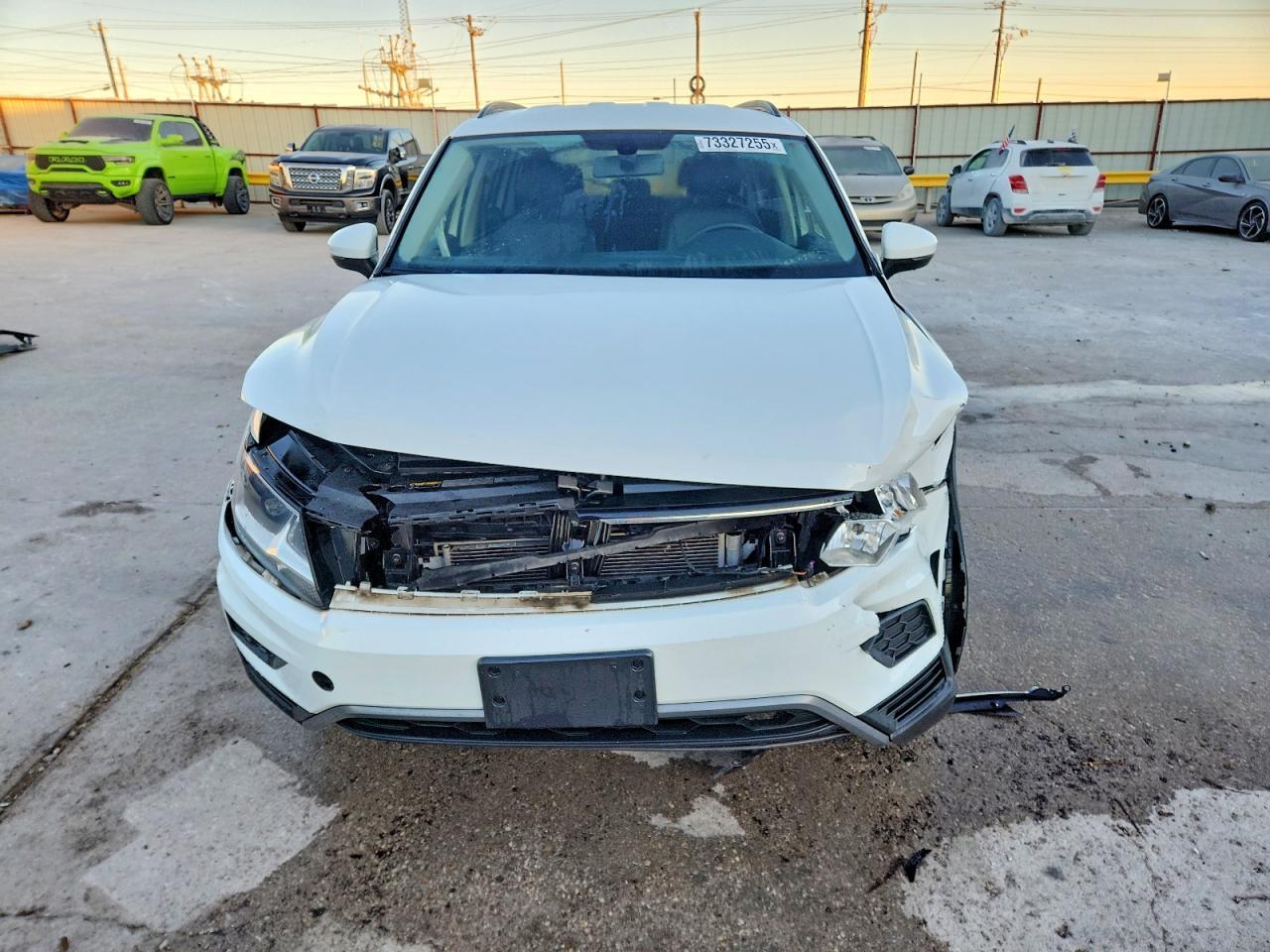 2020 Volkswagen Tiguan Se - Фото 5