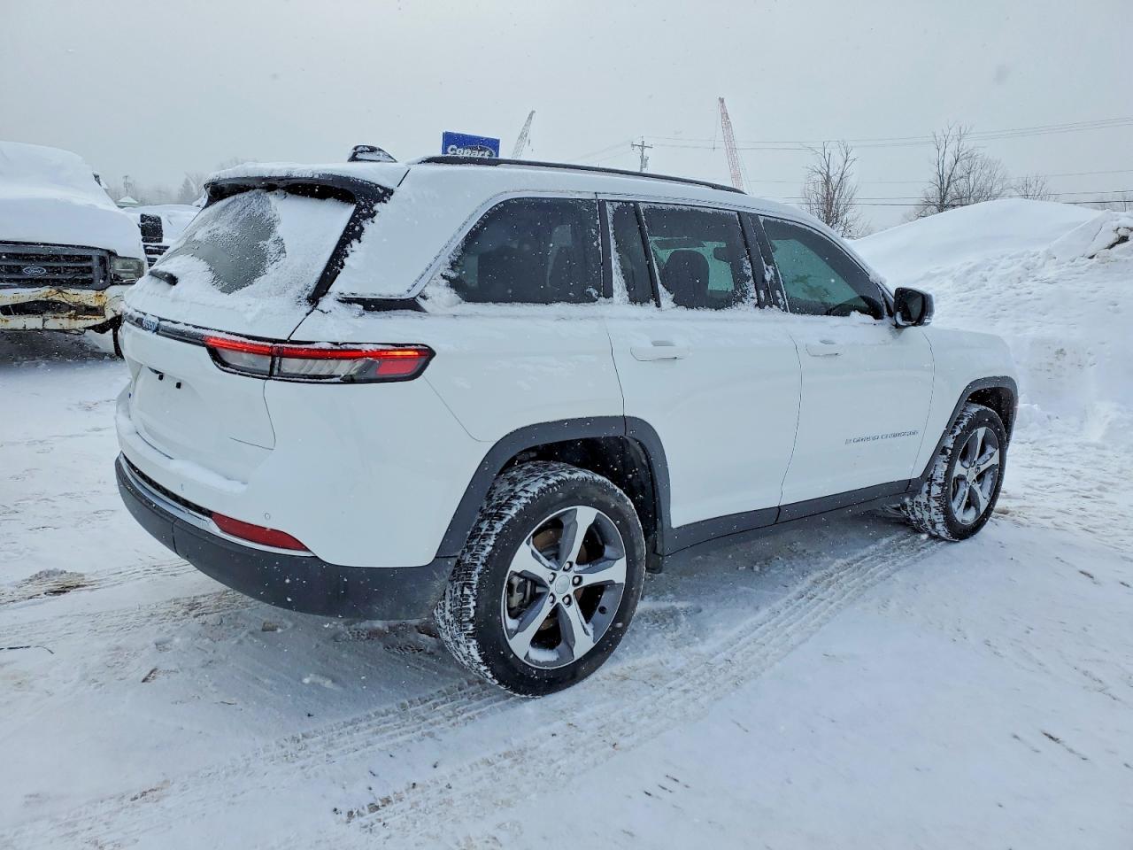 2023 Jeep Grand Cherokee Limited 4Xe - Фото 3