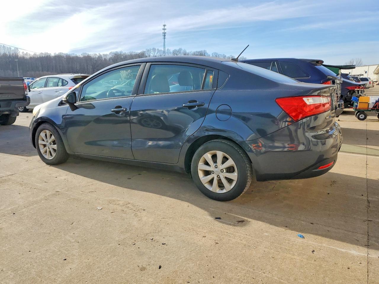 2014 Kia Rio - Фото 2