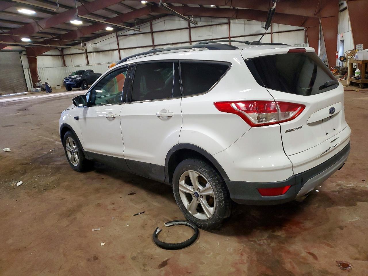 2016 Ford Escape Se - Фото 2